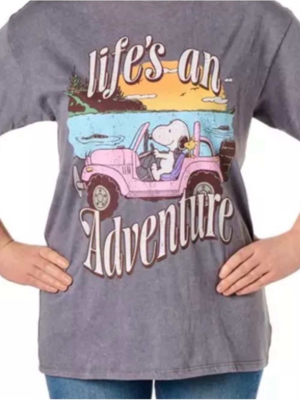 Woman’s' Gray 'Life's an Adventure' Graphic Tee with Pink Jeep, NWOT.
